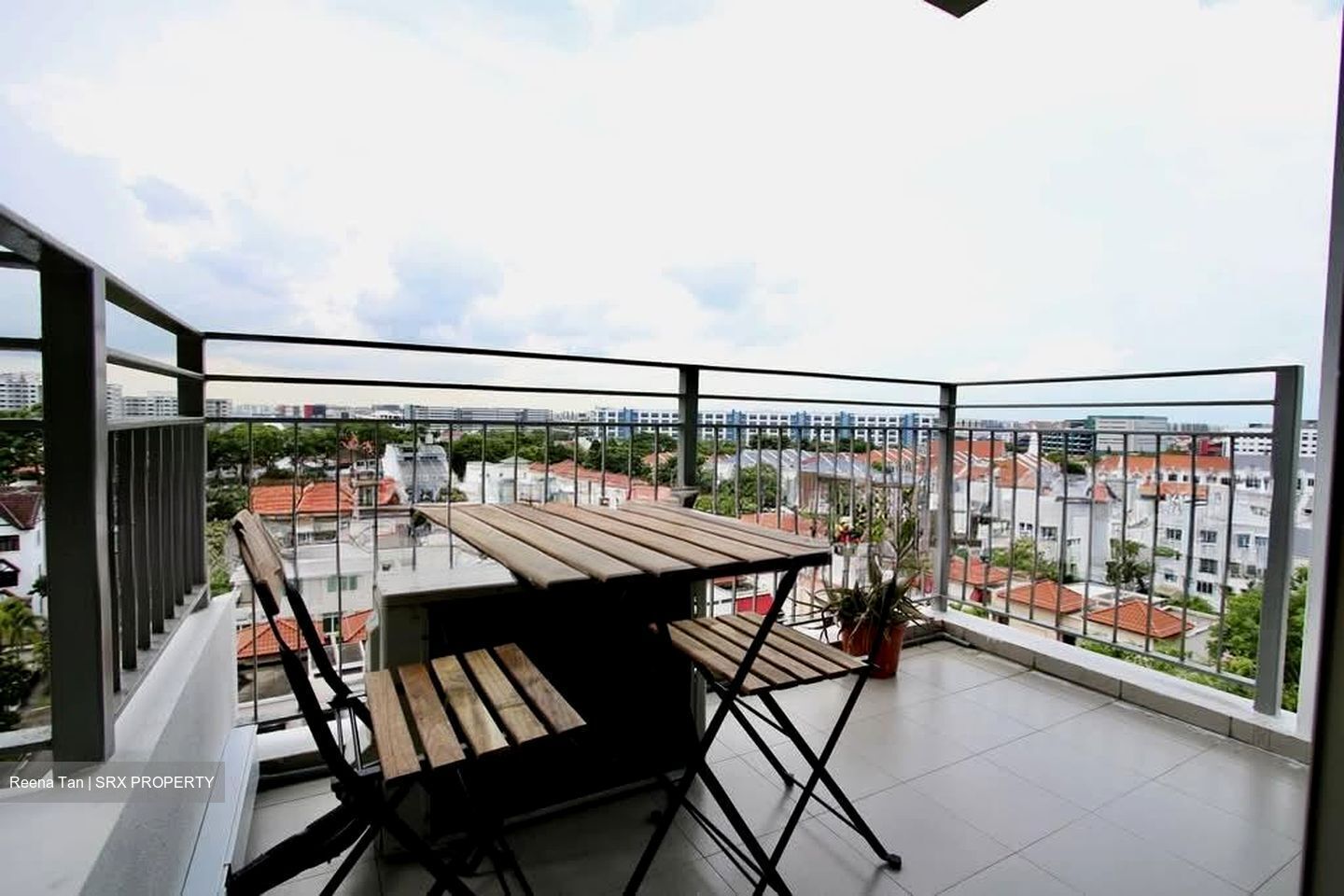 Casa Merah (D16), Apartment #555603141